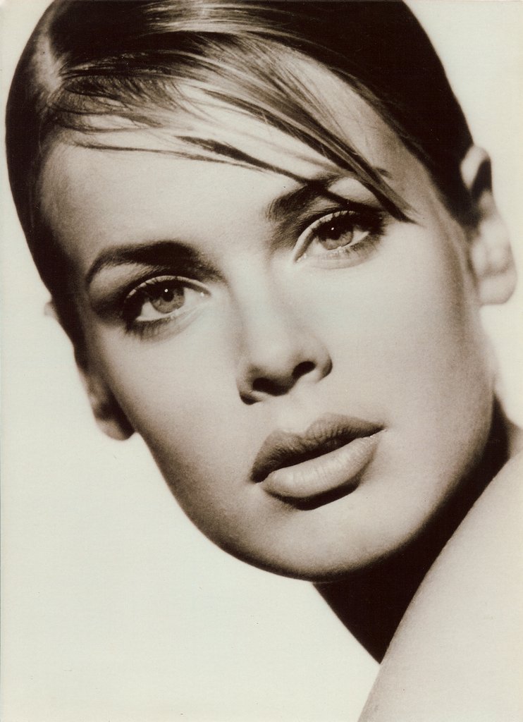 Heidi Albertsen — Beauty portfolio photograph 21